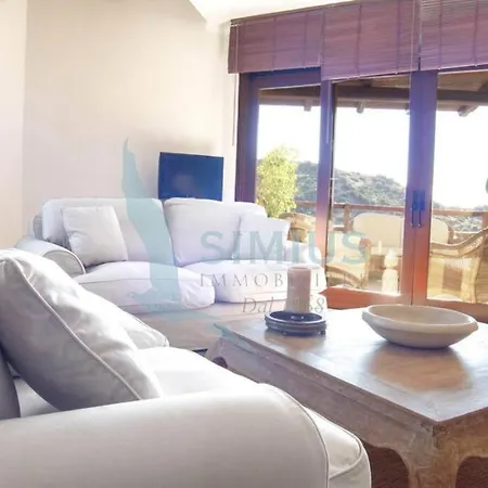 Appartamento Attico Con Jacuzzi, Sauna Vista Sul Mare E Citta *